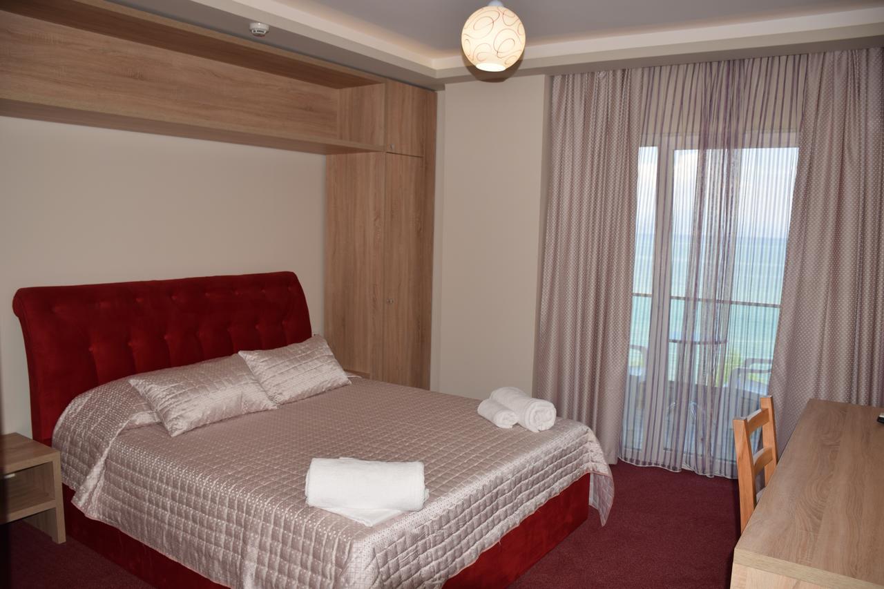Hotel Pogradeci 2 Tushemisht Extérieur photo